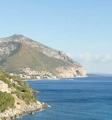 Sardaigne, entre mer et montagne