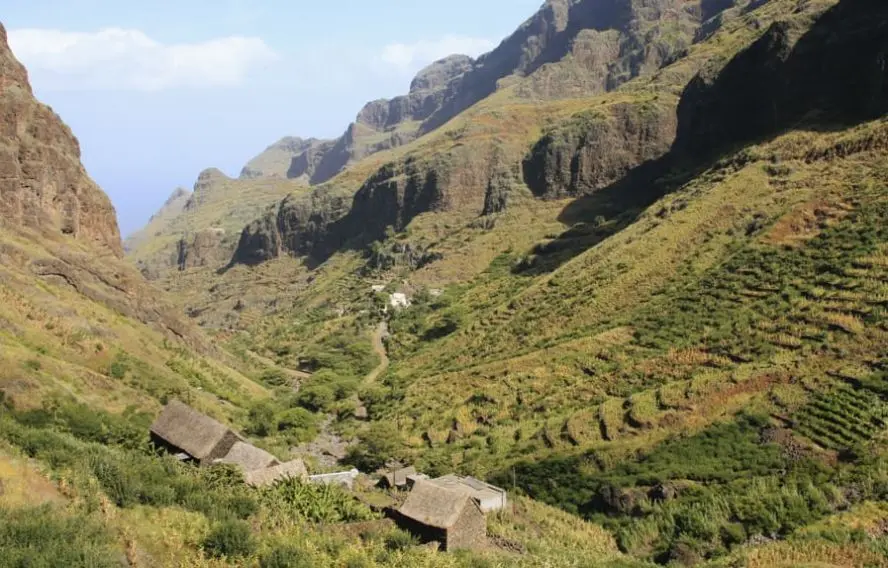 Frida-Diego AdobeStock Volcans et crêtes de Santo Antao au Cap-Vert