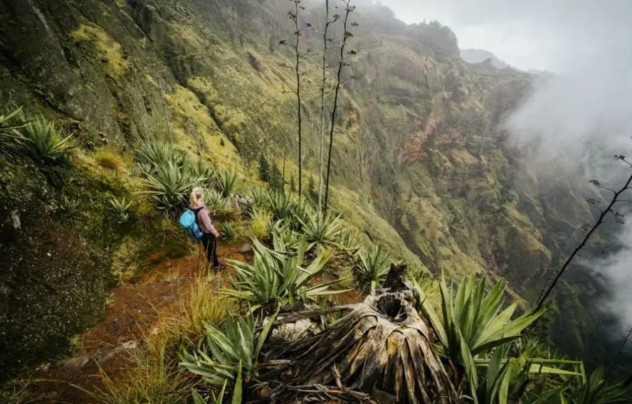 Igor Tichonow AdobeStock Sur les pentes du volcan à Santo Antao au Cap-Vert