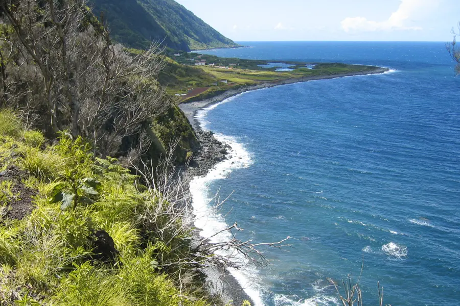 S. Blanc Arrivée sur l'île de Sao Jorge