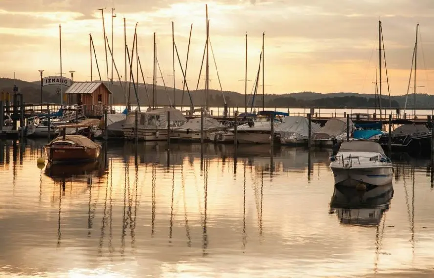 Radwegreisen Coucher de soleil sur le Lac de Constance