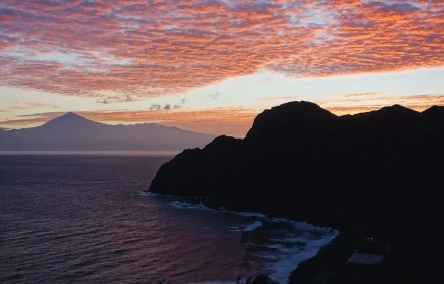 D. Pradon Coucher de soleil sur les Canaries