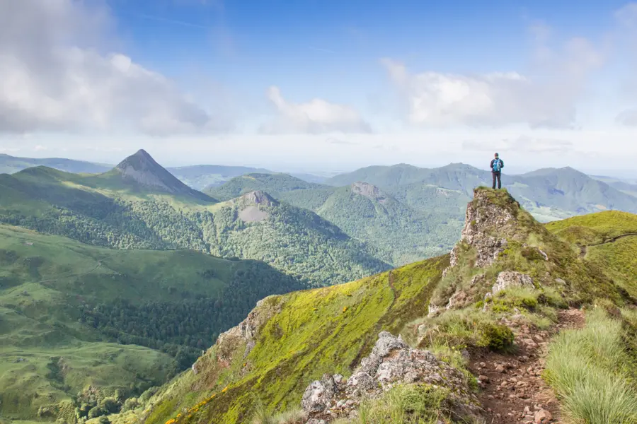 Bpiccoli Adobestock Arrivée dans le massif du Cantal