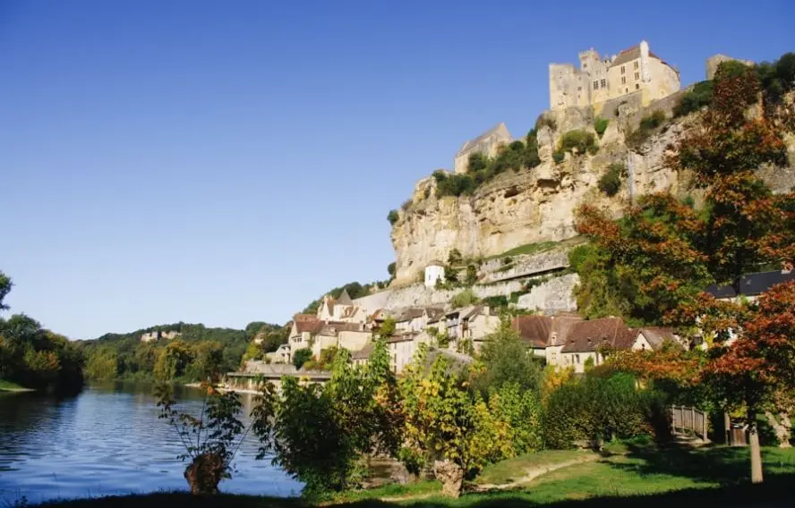 P. Saint-Jean Beynac
