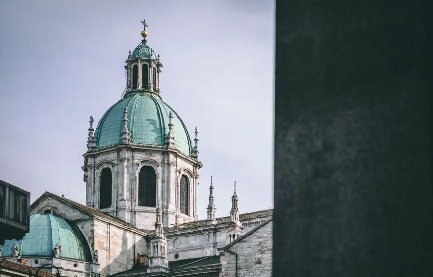 Unsplash Robert Tudor Cathédrale de Côme