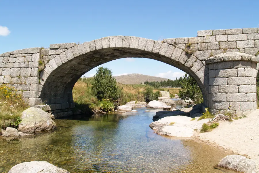 P. Saintjean Randonnée au bord des sources du Tarn