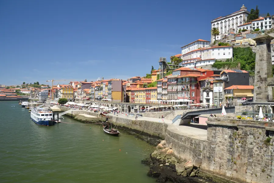 A. Gaunot Arrivée à Porto