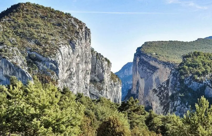 laviesauvage Le sentier Blanc-Martel dans gorges du Verdon