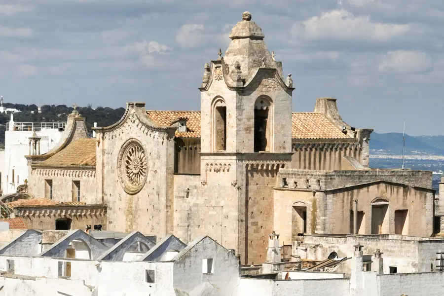 Freysteinn g jonsson Unsplash Ostuni, la ville blanche