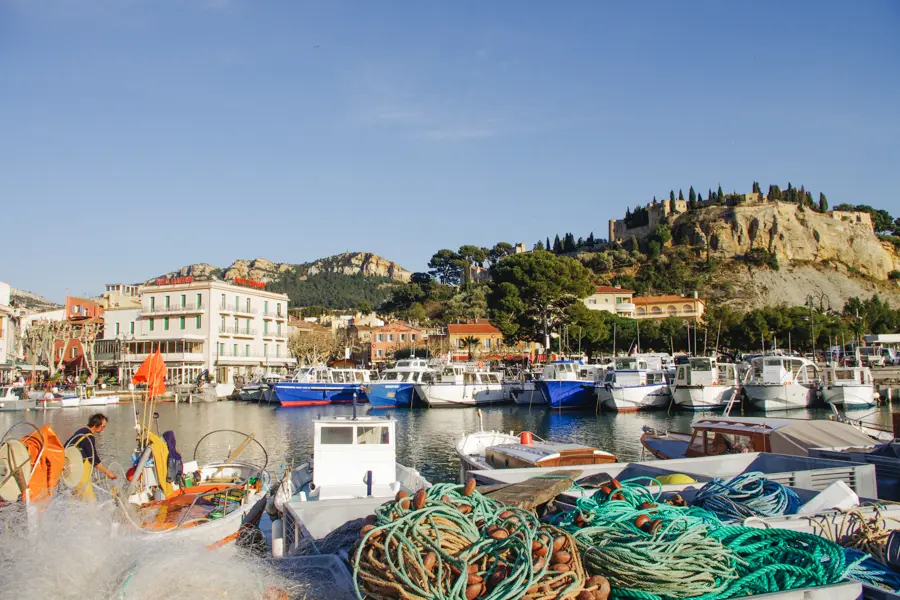 P. Saint-Jean Balade sur le port de Cassis