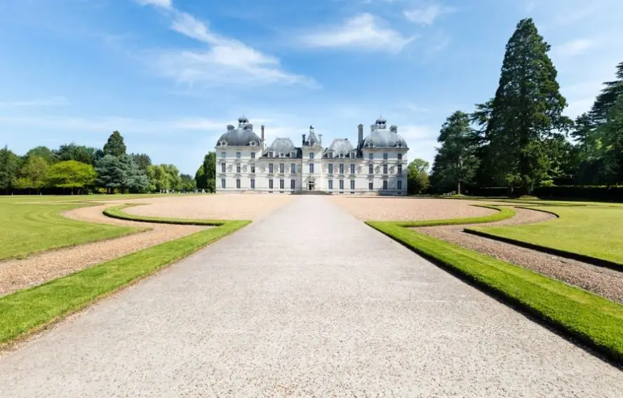 D. Mongel Unsplash Château de Cheverny
