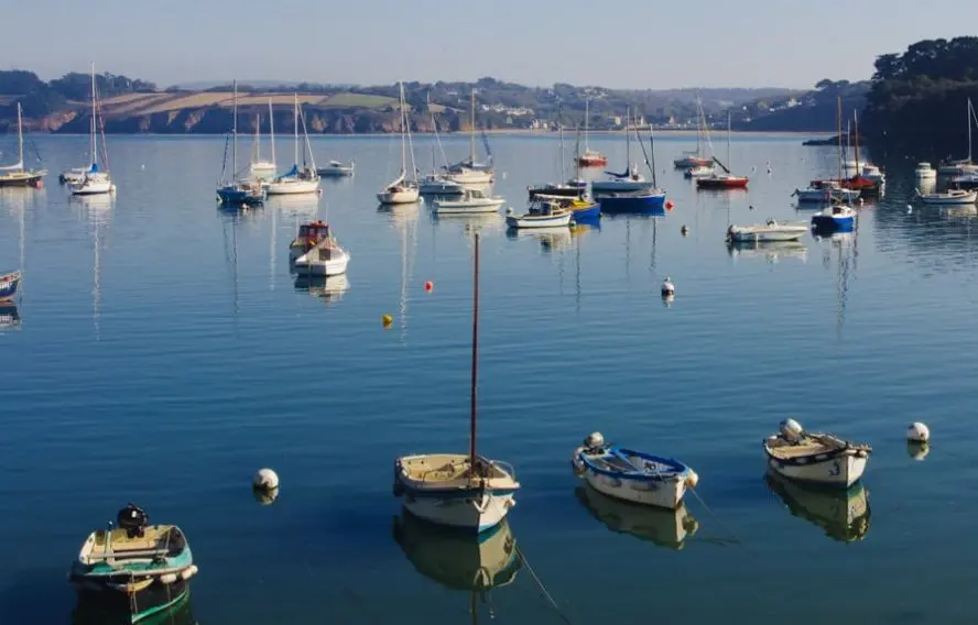 P. Saint-Jean Port de Douarnenez en Bretagne