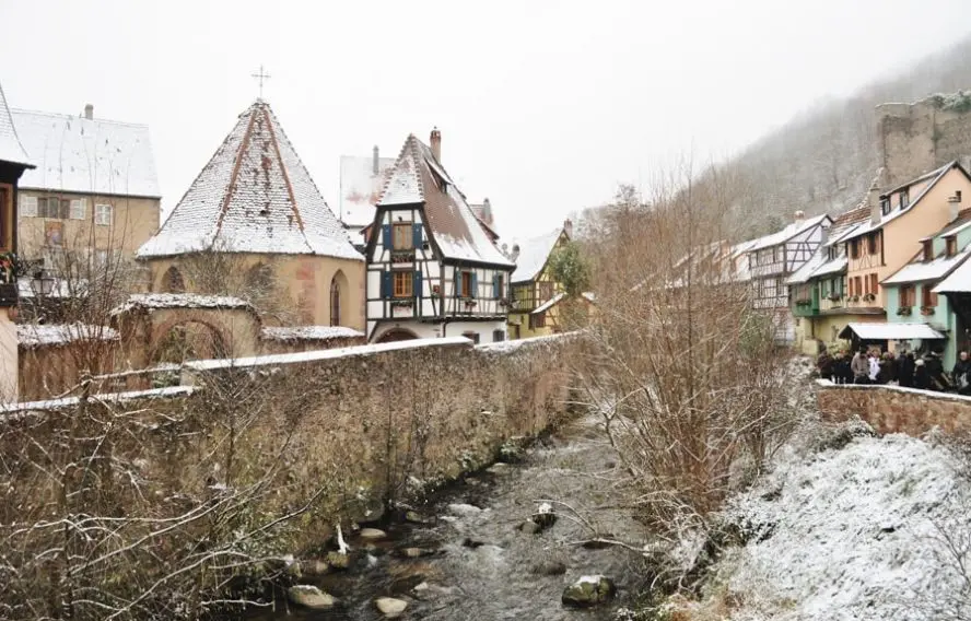 EMairate Adobestock Kayserberg sous la neige