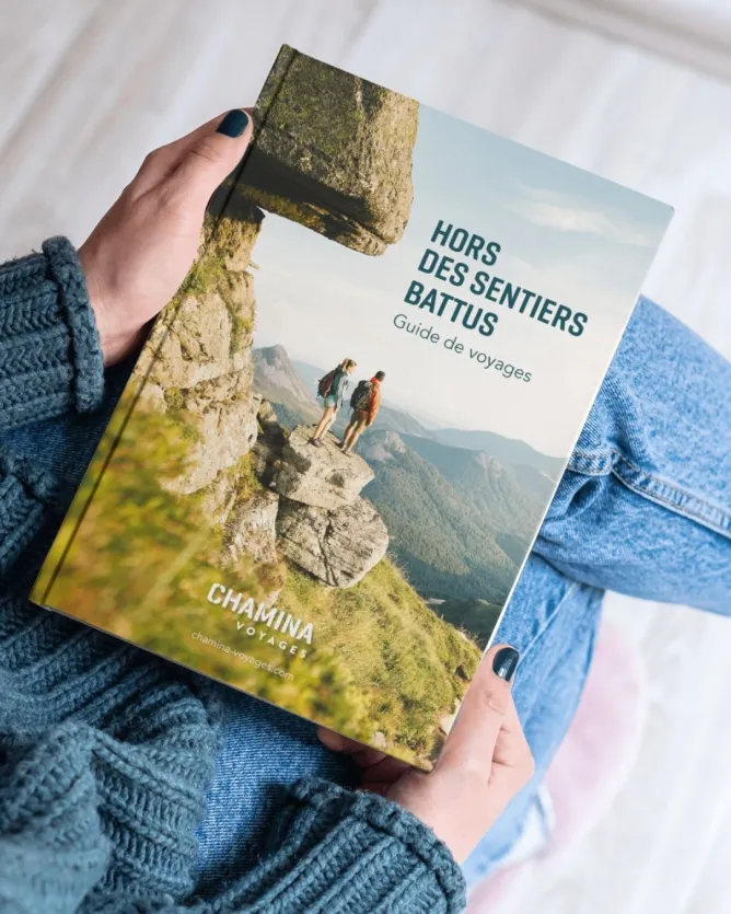 guide hors des sentiers battus - édition 2025 guide hors des sentiers battus - édition 2025