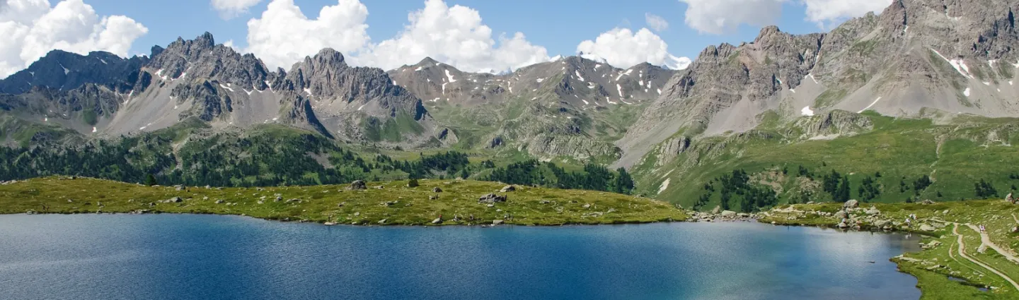 © P. Saint-Jean alpes